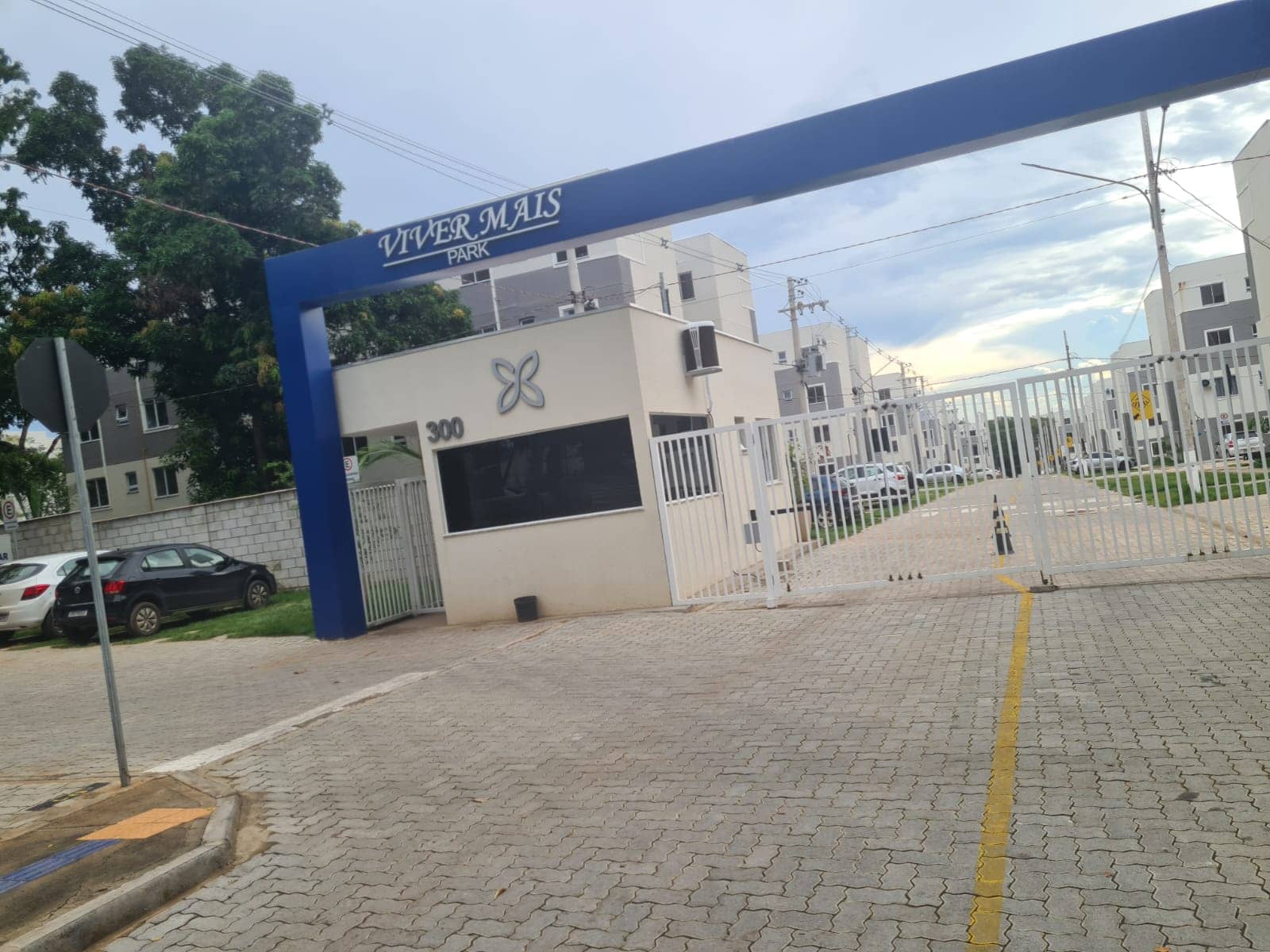 CONDOMINIO VIVER MAIS PARK CUIABÁ / APTO COM MOVEIS