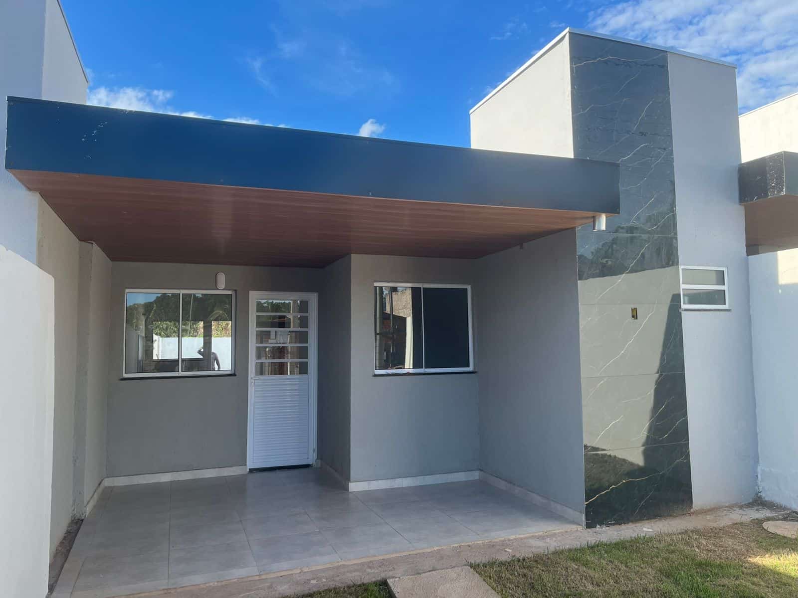 CASA NOVA 2 QT/SUITE- VG